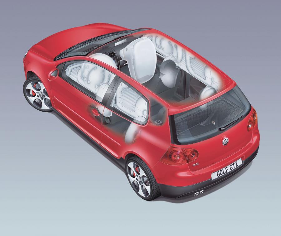  Volkswagen Golf GTi 2005 года  (фото 53 из 135)